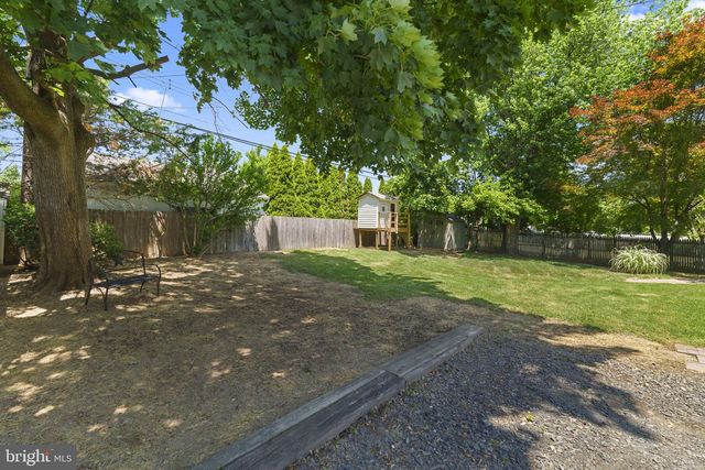 214 WESTBURY DR, Warminster, PA 18974