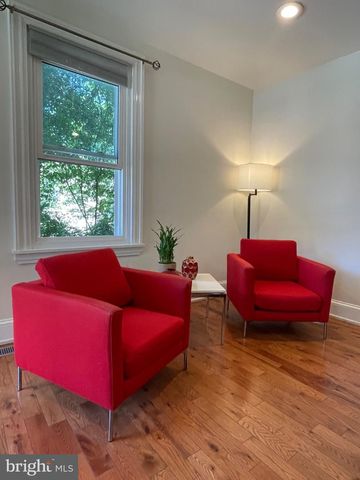 8129 PINE RD, Philadelphia, PA 19111