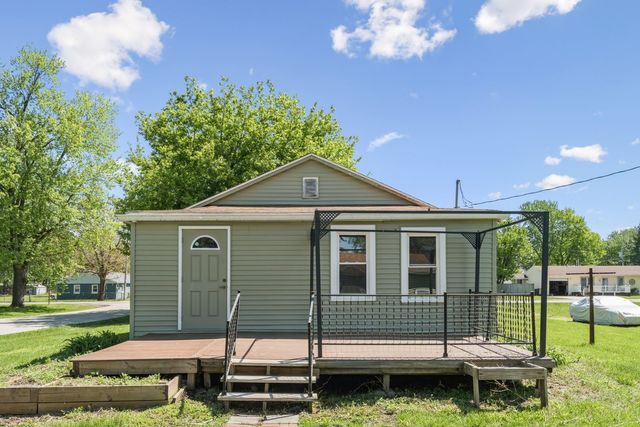 201 5th Street, Colona, IL 61241