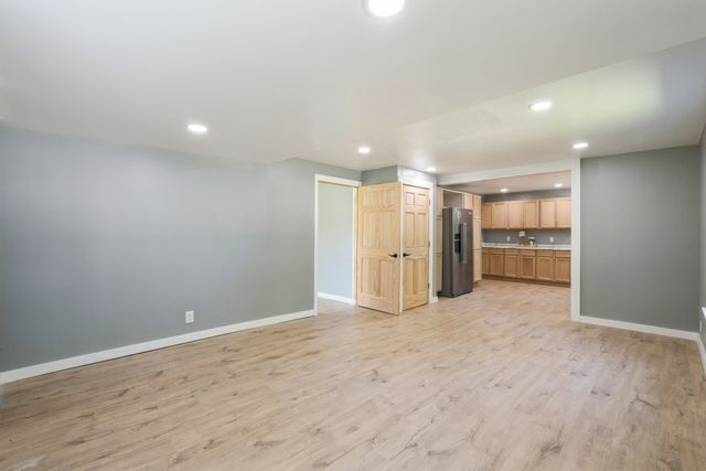 201 5th Street, Colona, IL 61241