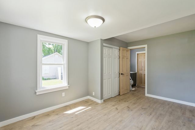 201 5th Street, Colona, IL 61241