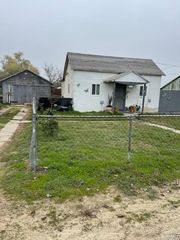 207 Clausen, Turlock, CA 95380