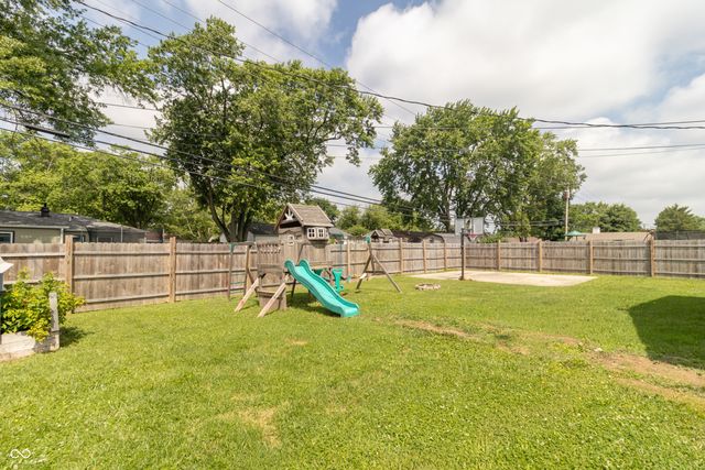 1004 Oak Boulevard, Greenfield, IN 46140