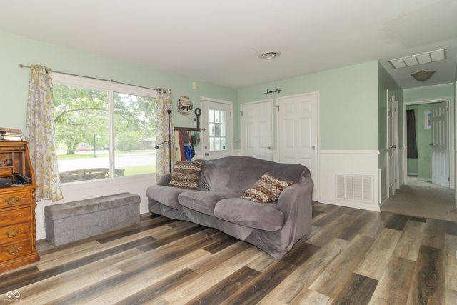 1004 Oak Boulevard, Greenfield, IN 46140