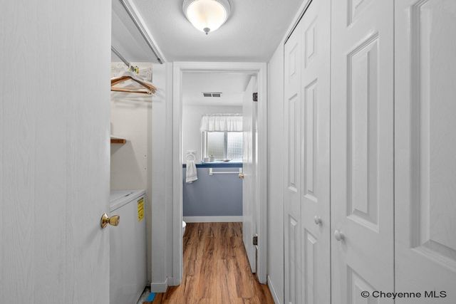 5005 CABLE AVE, Cheyenne, WY 82009