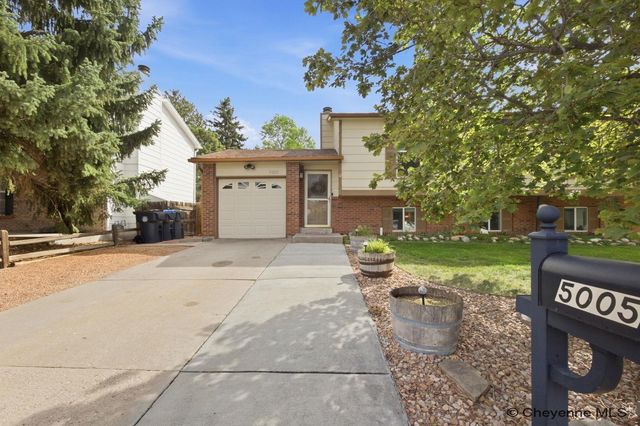 5005 CABLE AVE, Cheyenne, WY 82009