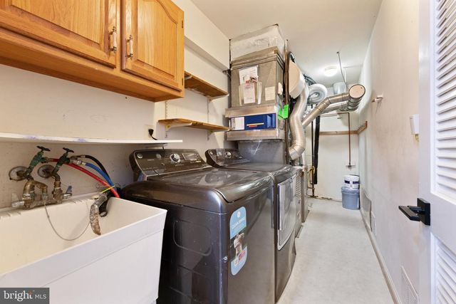 8211 JOSELLE CT, Fort Washington, MD 20744