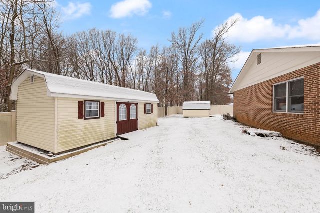 8211 JOSELLE CT, Fort Washington, MD 20744