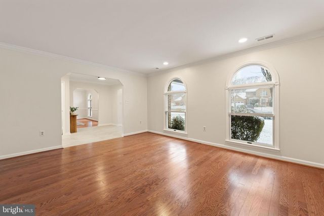 8211 JOSELLE CT, Fort Washington, MD 20744