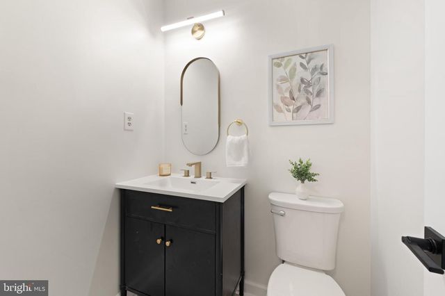 8211 JOSELLE CT, Fort Washington, MD 20744