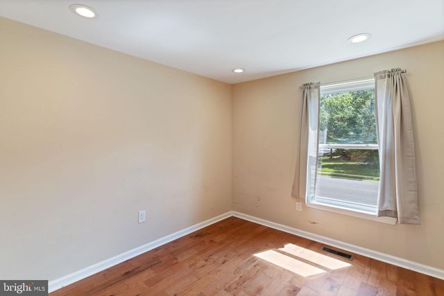 1204 BANNISTER, Waldorf, MD 20602