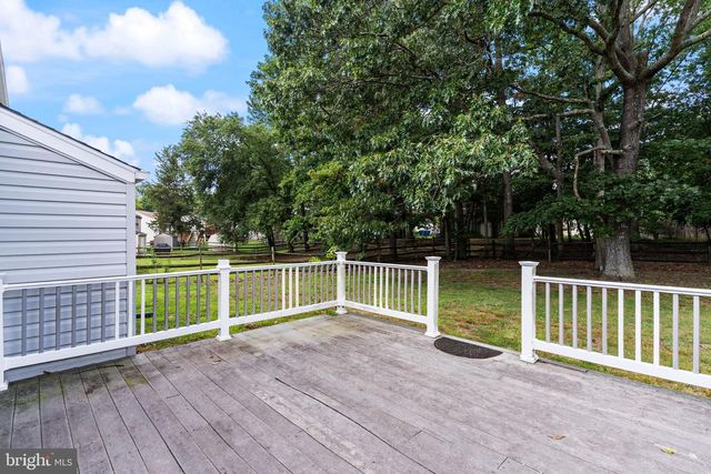 1204 BANNISTER, Waldorf, MD 20602