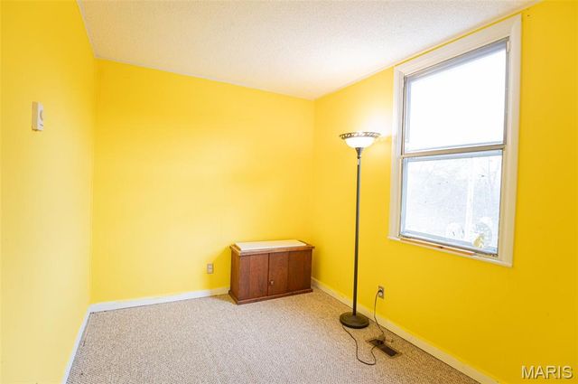 10250 County Road 8150, Rolla, MO 65401