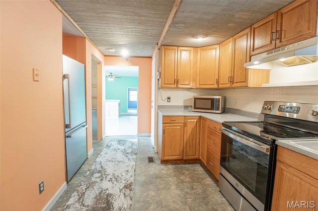 10250 County Road 8150, Rolla, MO 65401