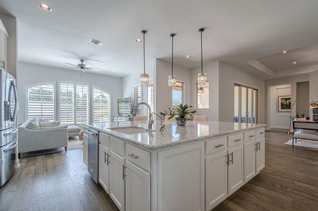 104 Drawing Maple ST, San Marcos, TX 78666