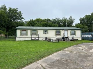 31813 E 685 Road, Wagoner, OK 74467