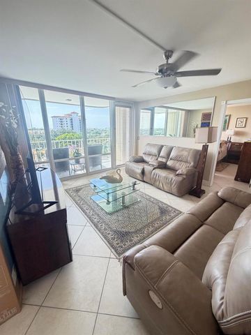 336 Golfview Road 706, North Palm Beach, FL 33408