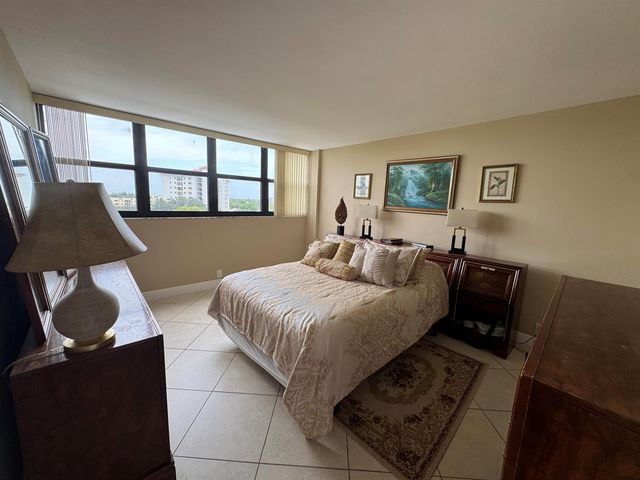 336 Golfview Road 706, North Palm Beach, FL 33408