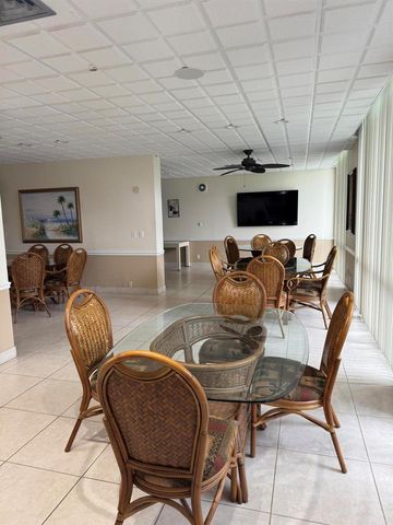 336 Golfview Road 706, North Palm Beach, FL 33408