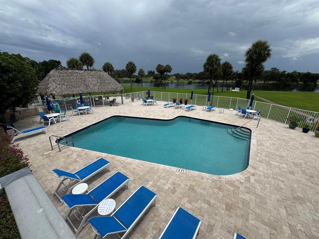336 Golfview Road 706, North Palm Beach, FL 33408