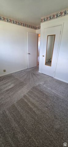 2033 W 5850 S, Roy, UT 84067