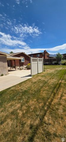 2033 W 5850 S, Roy, UT 84067