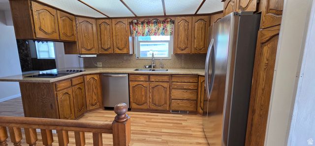 2033 W 5850 S, Roy, UT 84067