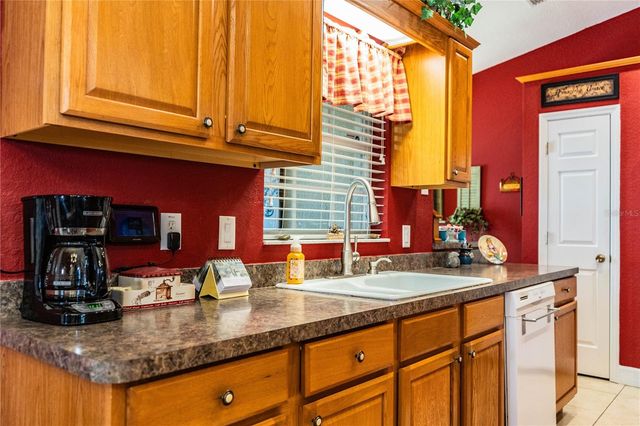 303 9TH STREET NE, Fort Meade, FL 33841