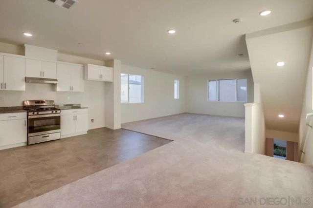 5305 Seacliff Pl 3, San Diego, CA 92154