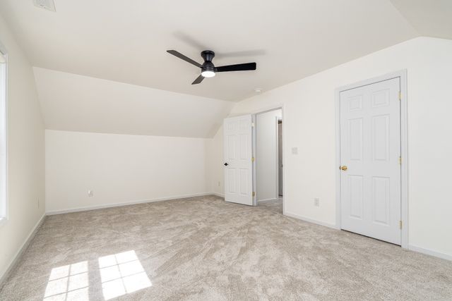 1412 Iron Bridge Rd, Columbia, TN 38401