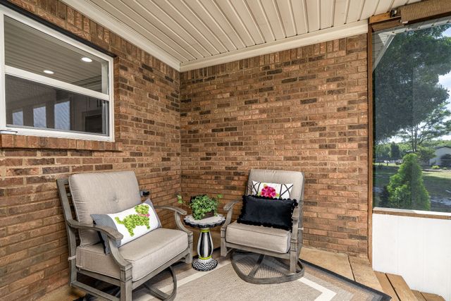 1412 Iron Bridge Rd, Columbia, TN 38401