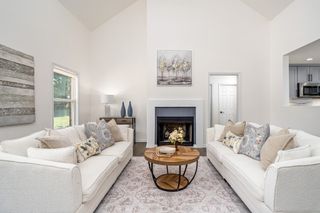 1412 Iron Bridge Rd, Columbia, TN 38401