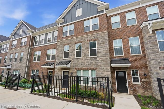43034 Atwood Avenue, Novi, MI 48375