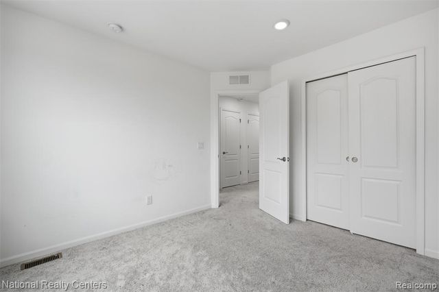 43034 Atwood Avenue, Novi, MI 48375
