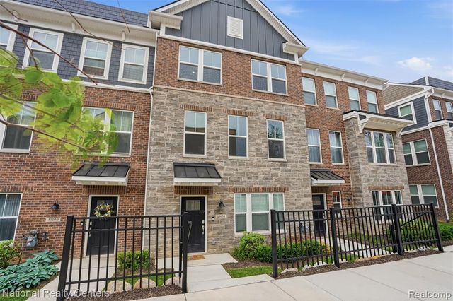 43034 Atwood Avenue, Novi, MI 48375