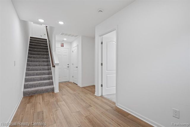 43034 Atwood Avenue, Novi, MI 48375