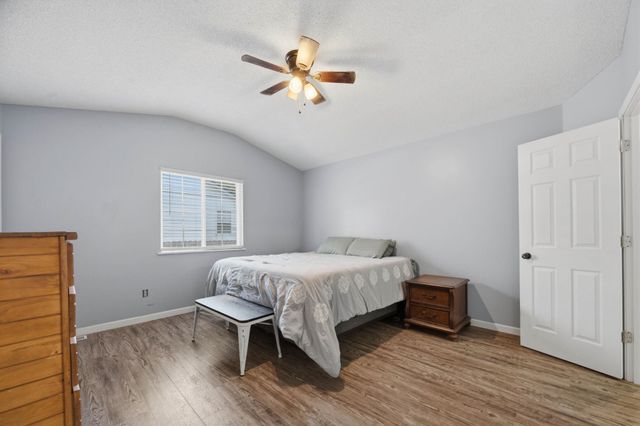 1006 N Park Road, Rose Hill, KS 67133