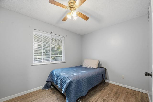 1006 N Park Road, Rose Hill, KS 67133
