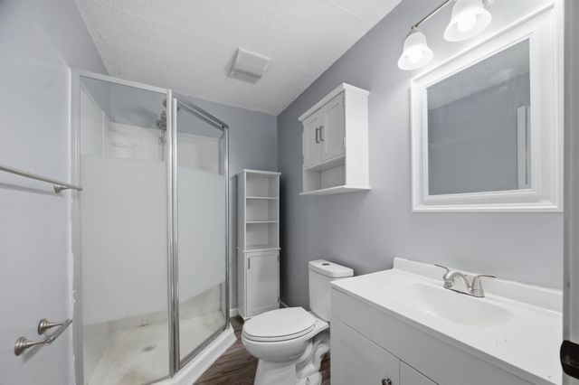 1006 N Park Road, Rose Hill, KS 67133