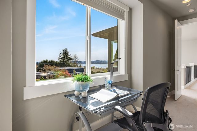 6518 SE 28th Street, Mercer Island, WA 98040