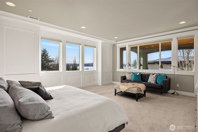 6518 SE 28th Street, Mercer Island, WA 98040