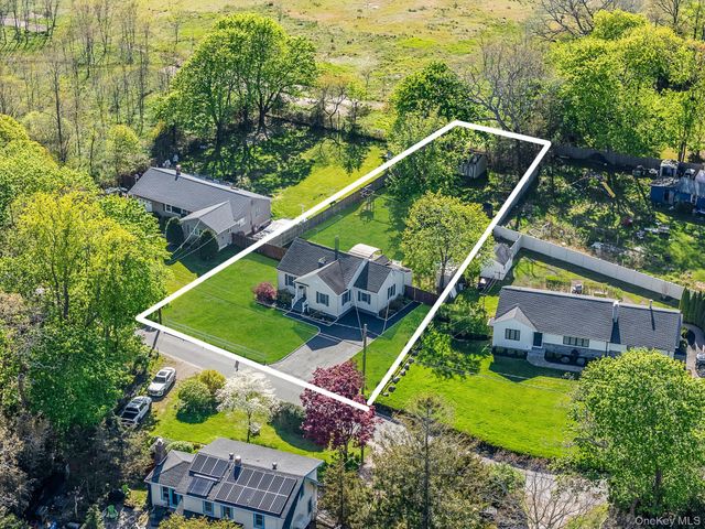 66 Hedges Road, East Patchogue, NY 11772
