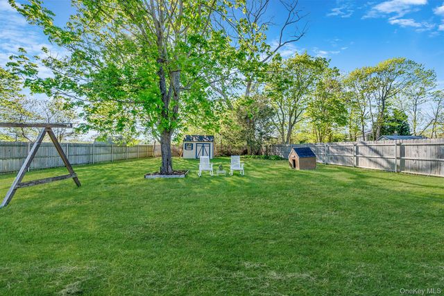 66 Hedges Road, East Patchogue, NY 11772