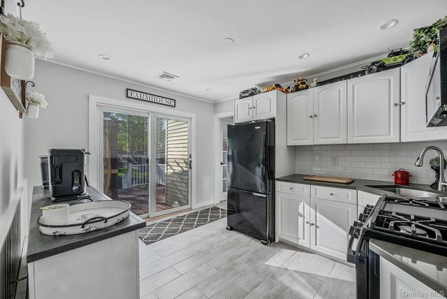 66 Hedges Road, East Patchogue, NY 11772