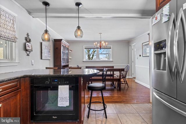 117 WAYNE AVE, Malvern, PA 19355