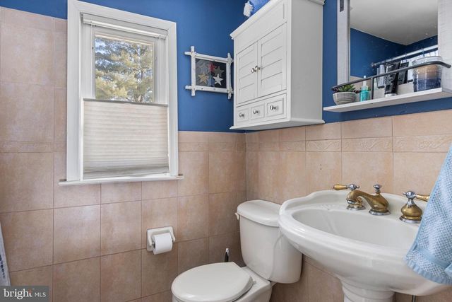 117 WAYNE AVE, Malvern, PA 19355