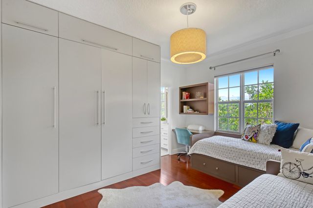 72 SE 6th Avenue C, Delray Beach, FL 33483