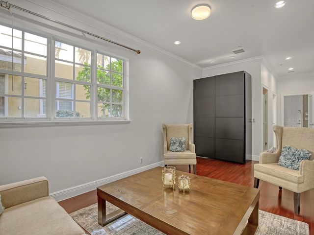 72 SE 6th Avenue C, Delray Beach, FL 33483