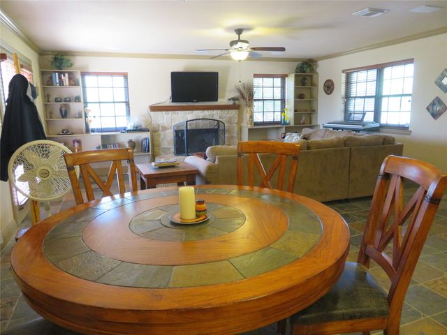 37 Byrd Lane, Pottsboro, TX 75076