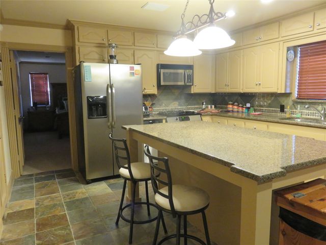 37 Byrd Lane, Pottsboro, TX 75076